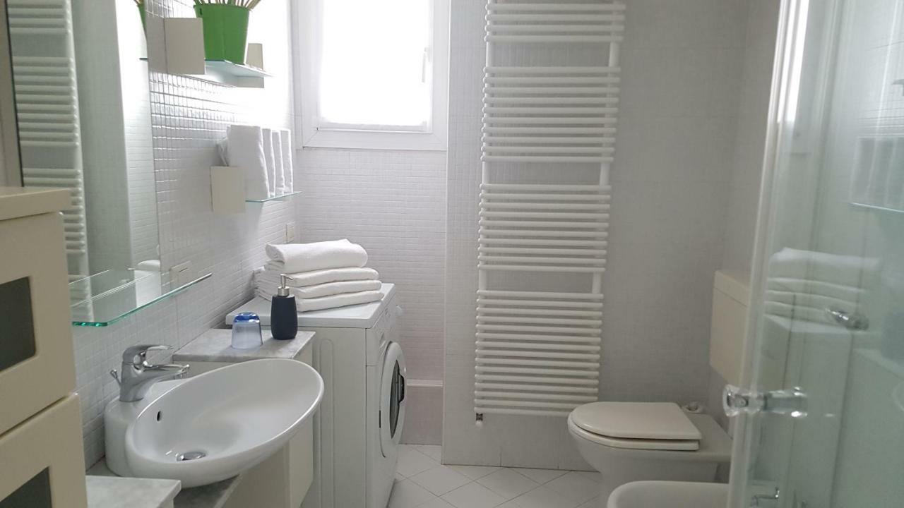 Le Stanze Del Trenino Rosso Apartment Tirano Exterior foto